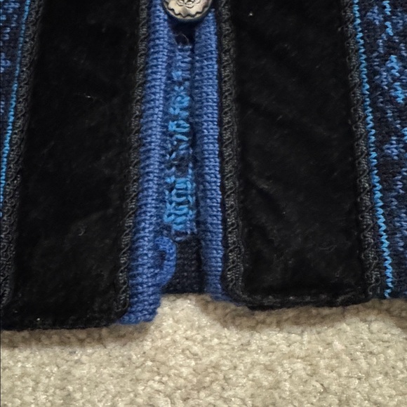 Vintage 90s Dale of Norway Wool Button Cardigan Nordic Fair Isle Velvet-M - Picture 10 of 11